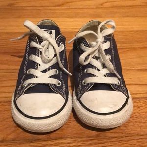 Toddler navy Converse